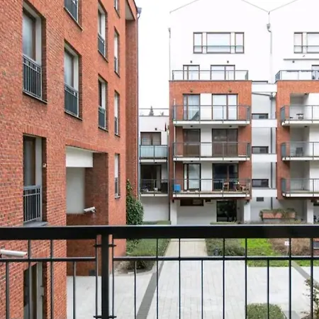 Flatbook - Szafarnia Old Town *