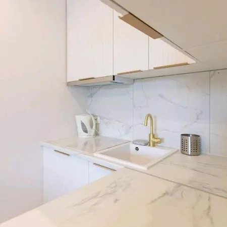 Apartment Flatbook - Szafarnia Old Town