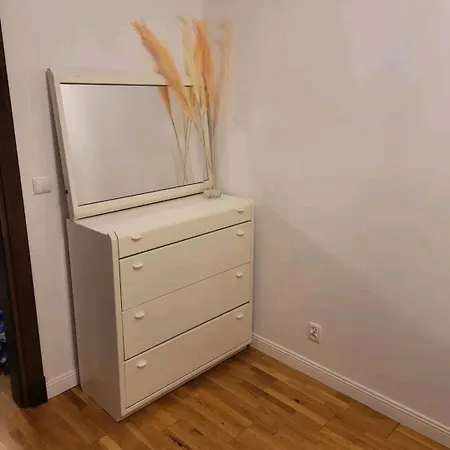 Flatbook - Szafarnia Old Town *