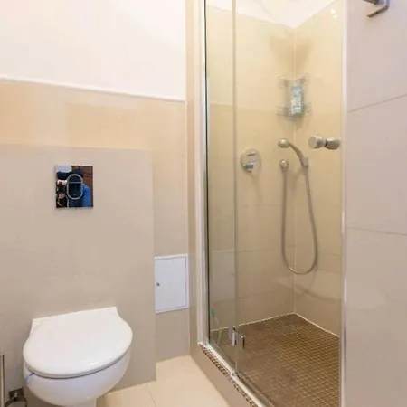 Flatbook - Szafarnia Old Town شقة *