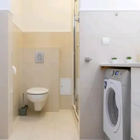 Flatbook - Szafarnia Old Town *